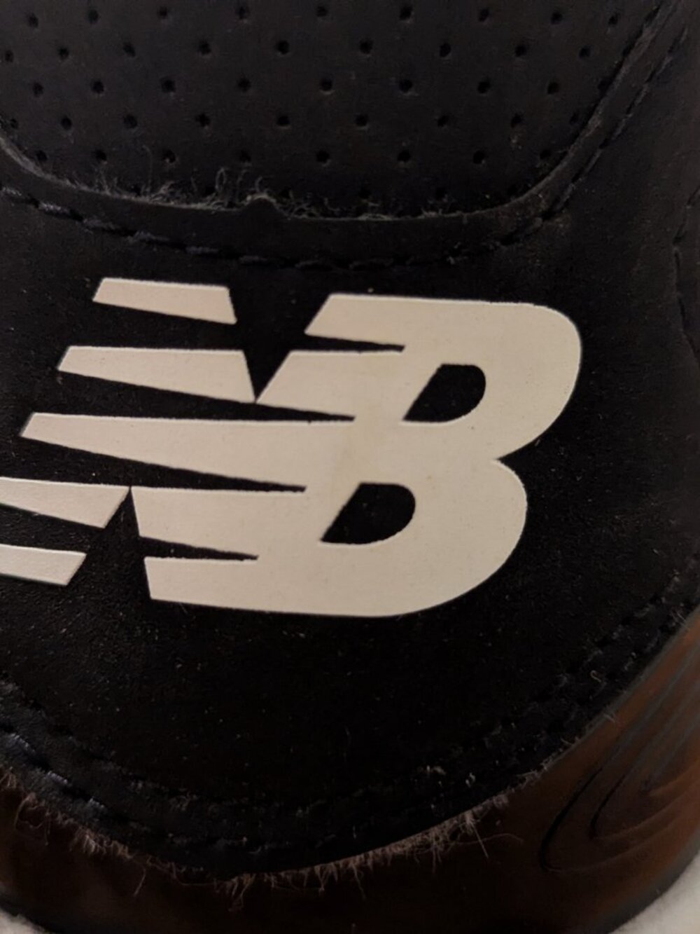 New Balance Turf Baseball Shoes men 10.5 black/white - Picture 3 of 8